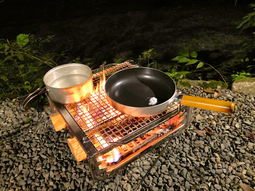 焚き火　で料理